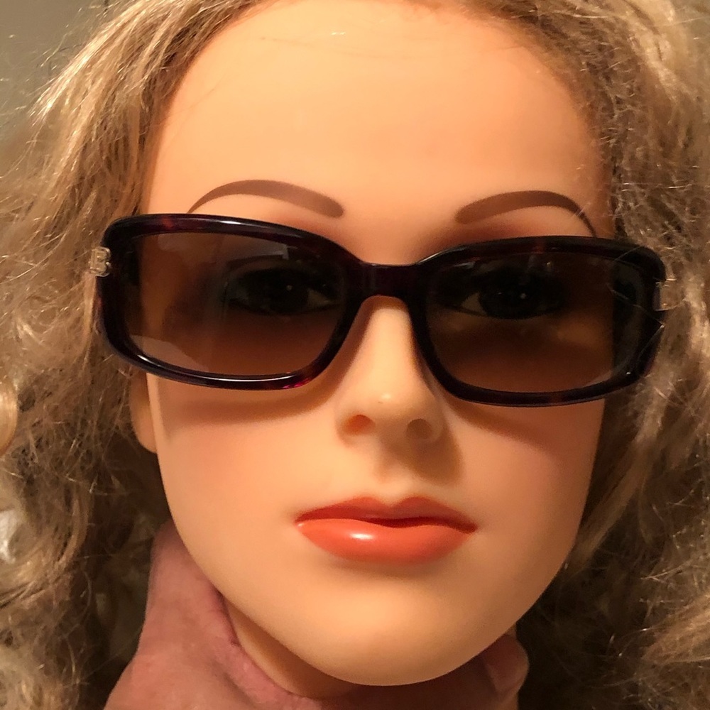 Laura Biagiotti Italian sunglasses new conditions